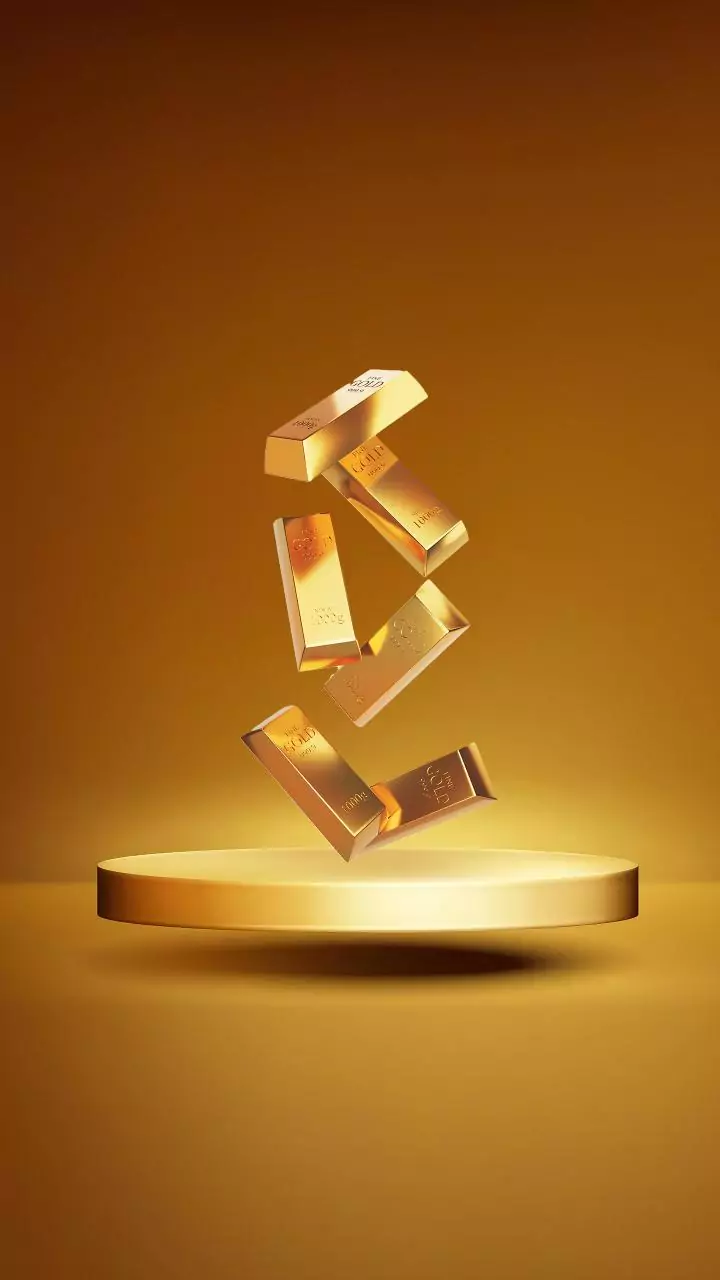 Gold posts biggest weekly rise since January, tops $4,200