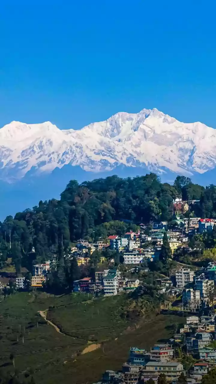How Digital Nomad Hubs In Bir Offer High Speed Connectivity In Mountain Settings