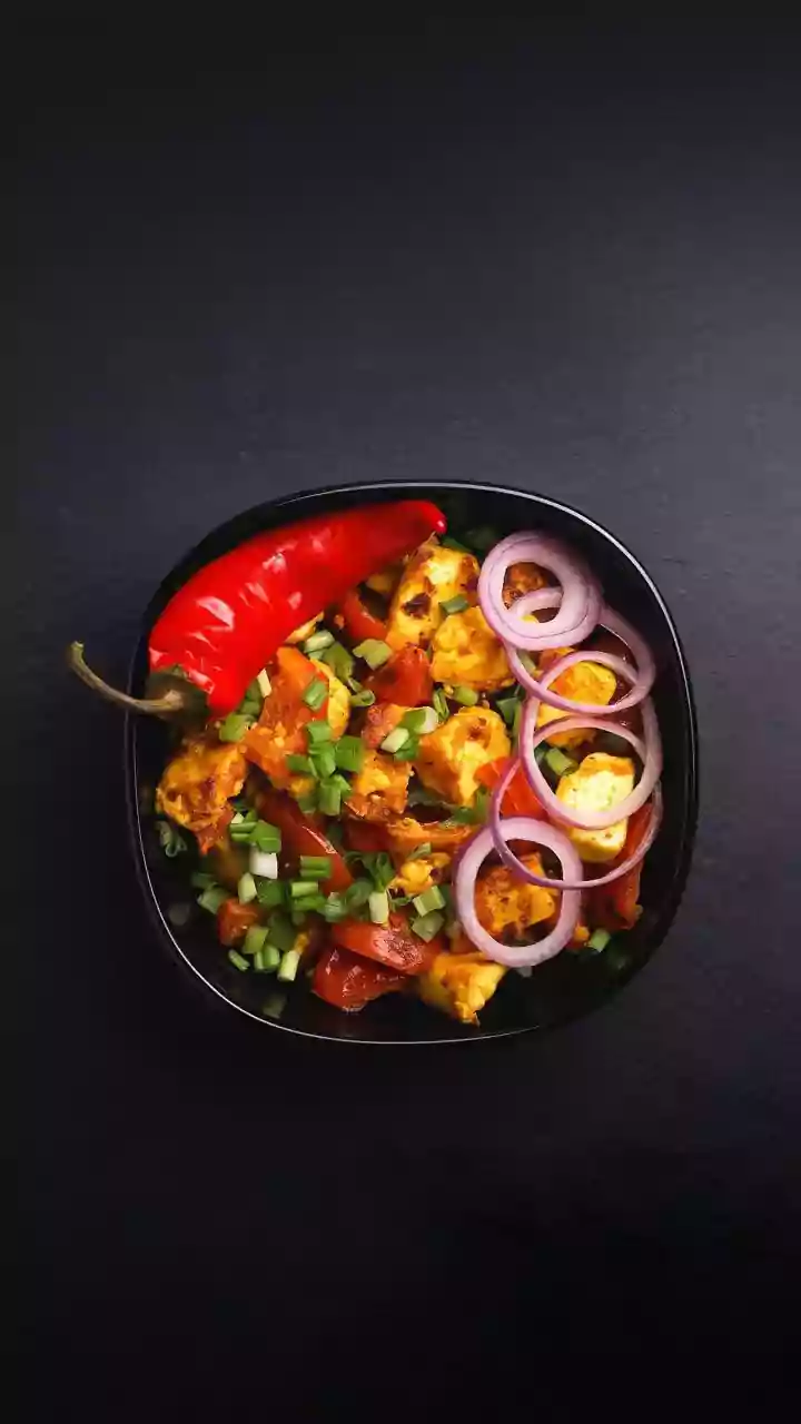 Why Seasonal Regional Foods Still Matter In Modern Kitchens