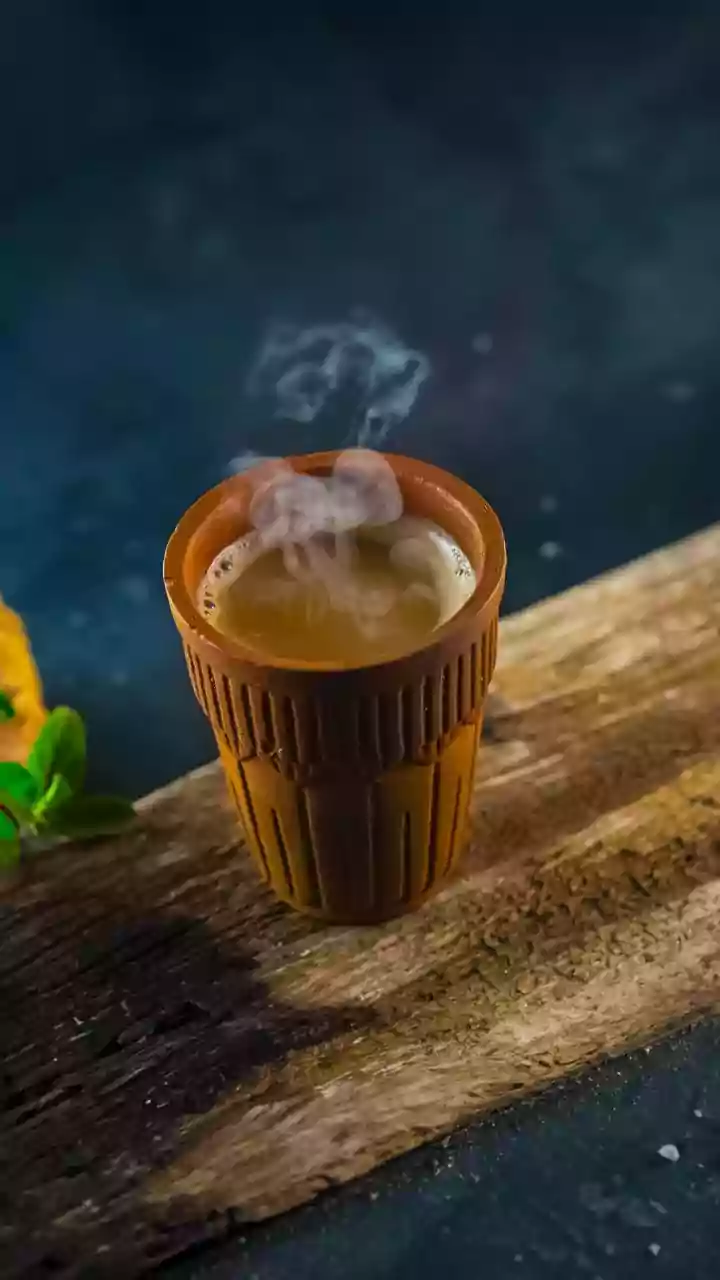 Chai and Pakora Cravings Brings Fresh Context to Ritual, Texture and Sensory Memory without Removing its Limits