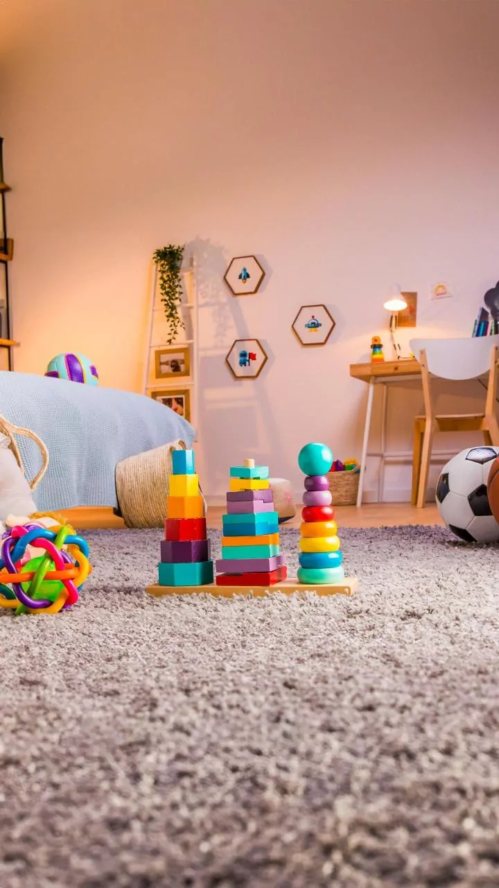 5 Things Parents Shouldn't Say to Siblings (And Why)