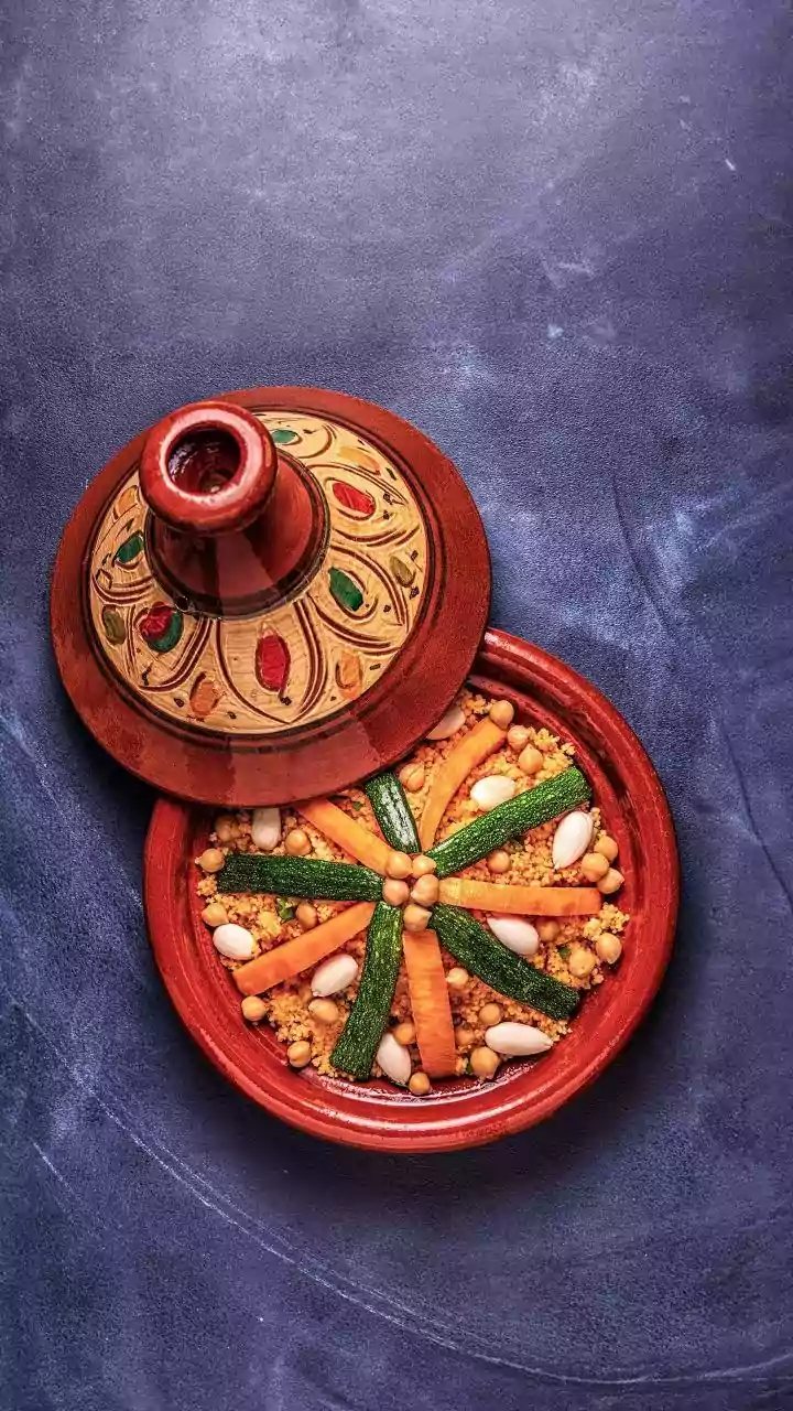 Why Natural Clay Cooking Vessels Help Retain Essential Water-Soluble Vitamins In Traditional Regional Gravies