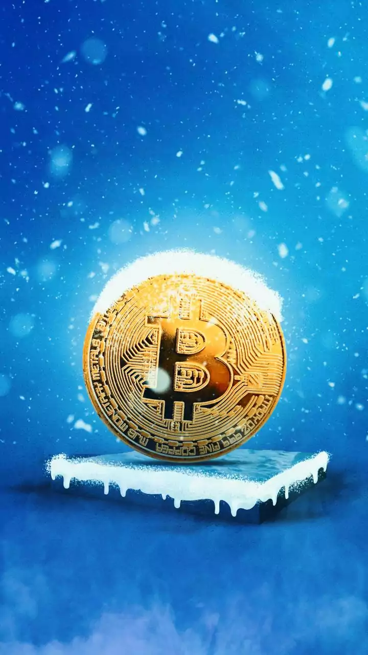 Bitcoin falls to lowest price since April 2025