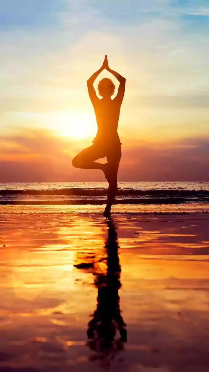 Beachside Yoga Experiences In Gokarna Drawing Monsoon Weekenders Away From Party Scene
