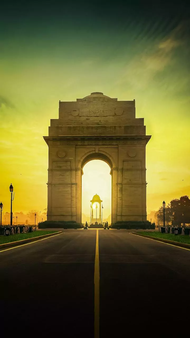 Congress under Rahul Gandhi will be buried in history like Mughals under Aurangzeb: BJP