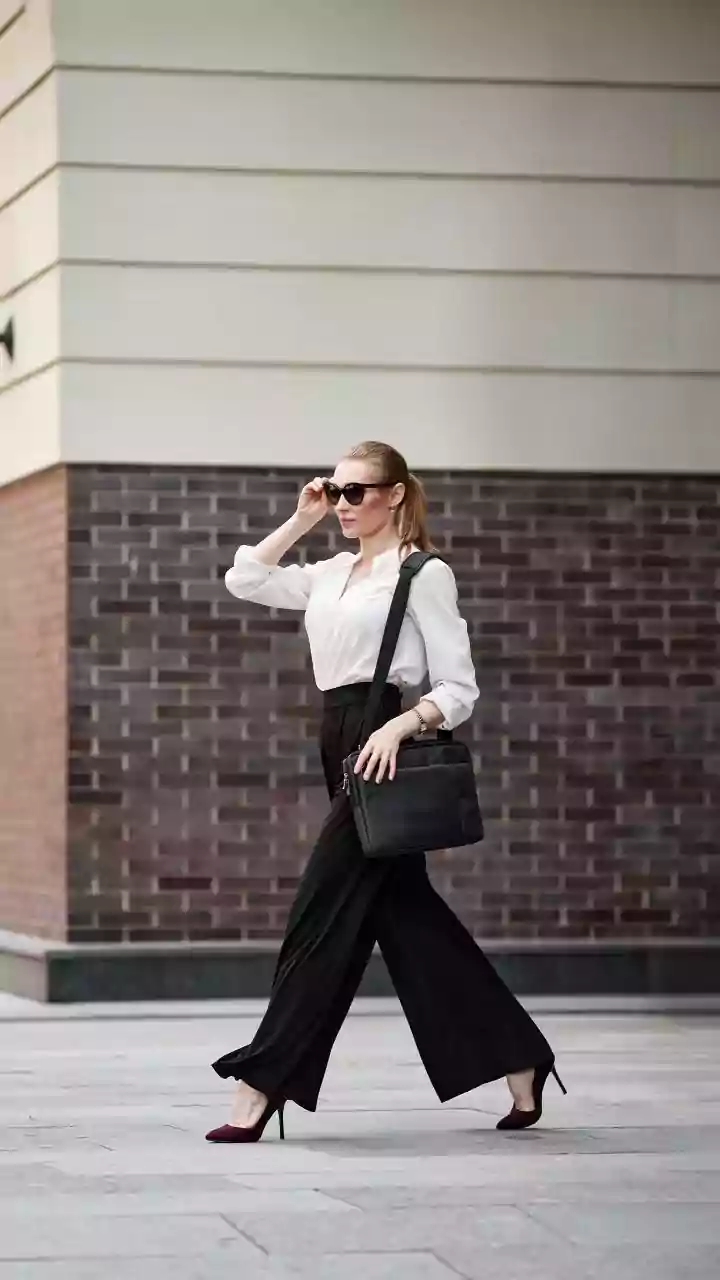 Monsoon Workwear Tips Every Commuter Needs