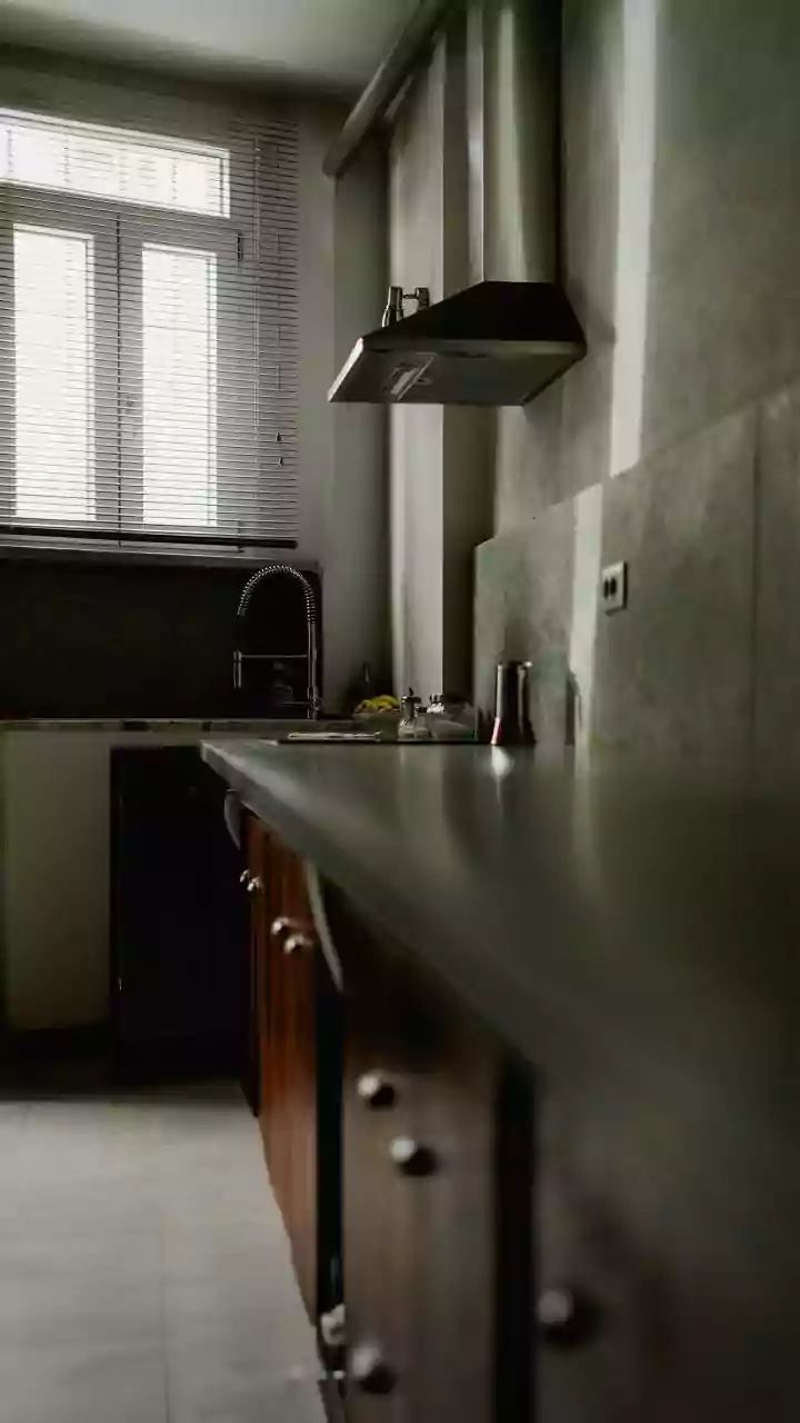 Monsoon Musty Smell At Home: What Causes It And How To Manage Dampness