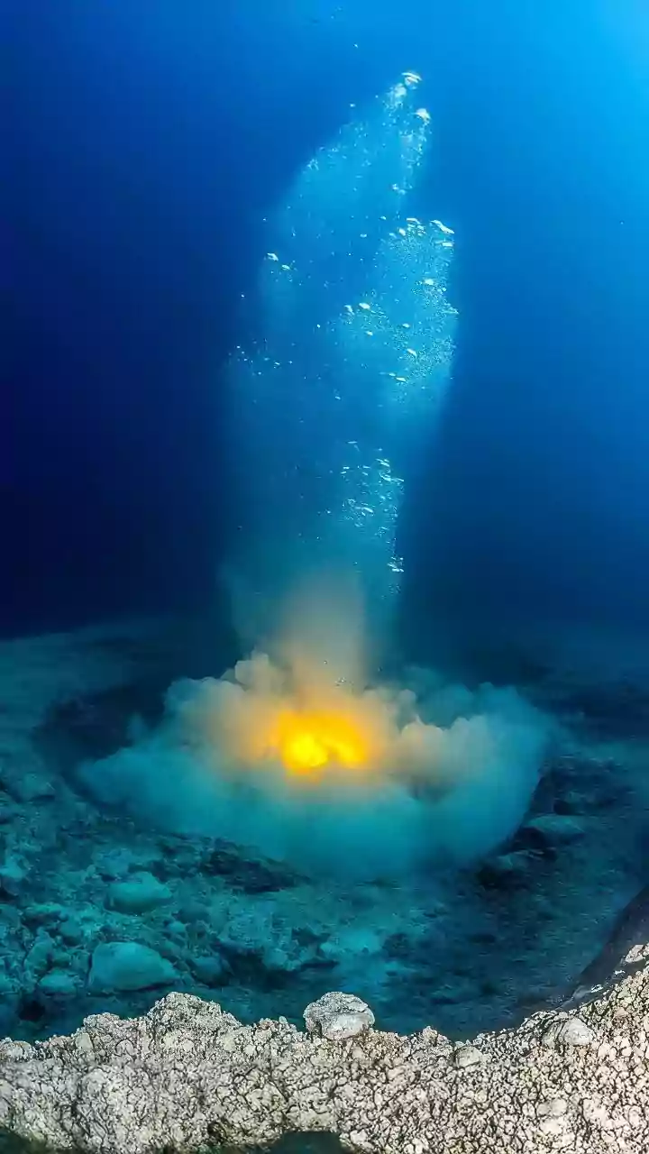 Vulcão submarino ajudou a limpar gás poluente da atmosfera. Entenda