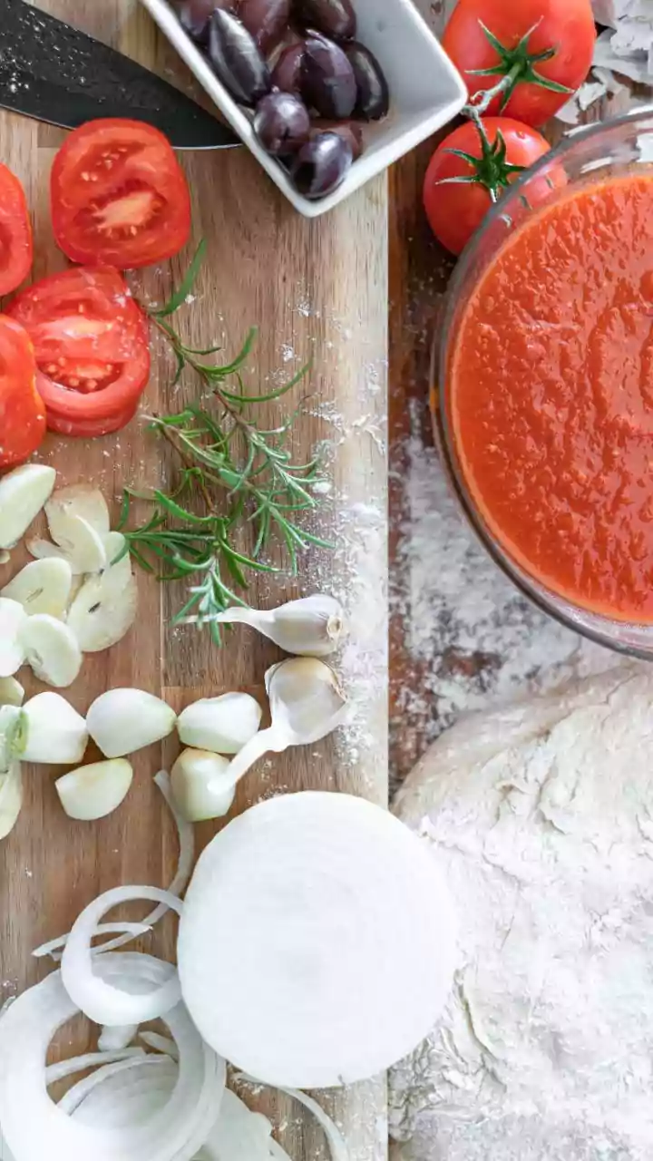 10 Global Tomato Dishes to Spice Up Your Kitchen