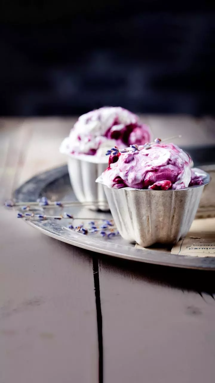 Frozen Yoghurt Bark Is Getting Creative With Toppings