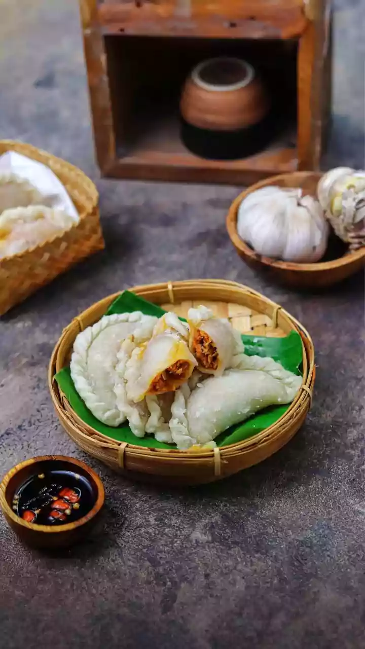 Seafood, Culture And Coastlines Make Odisha's Food Trails Worth Exploring This Year