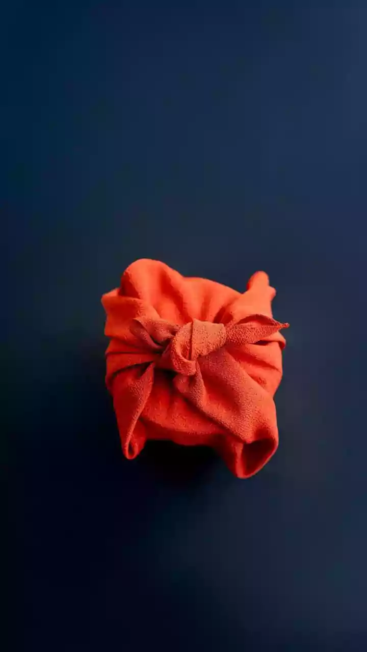 How Sustainable Fabric Wraps and Eco-Packaging Add Value To Your Festive Diwali Gifts
