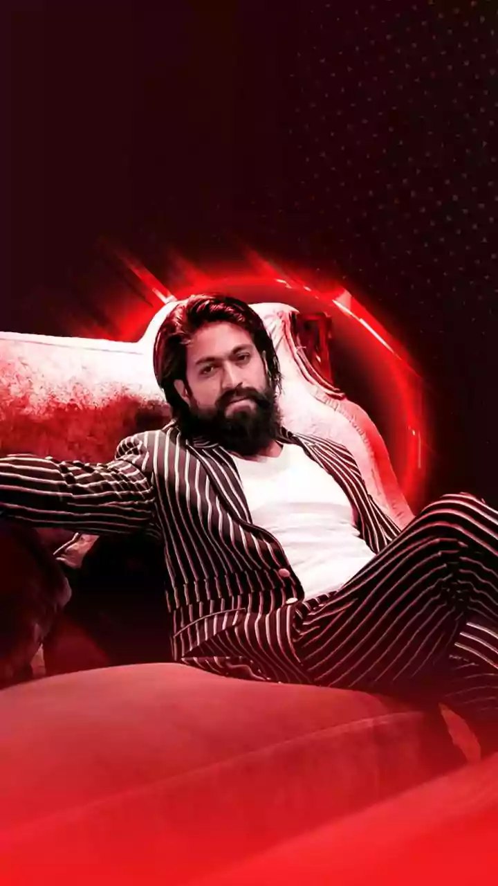 Yash drops new 'Toxic' poster; clash with 'Dhurandhar 2' confirmed