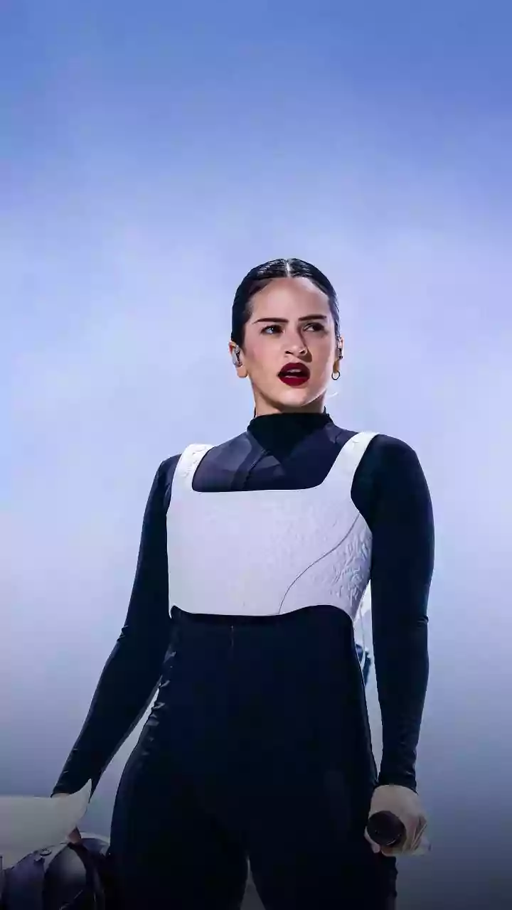 Hit de Rosalía: Saiba qual a música da Adriana na novela Quem Ama Cuida