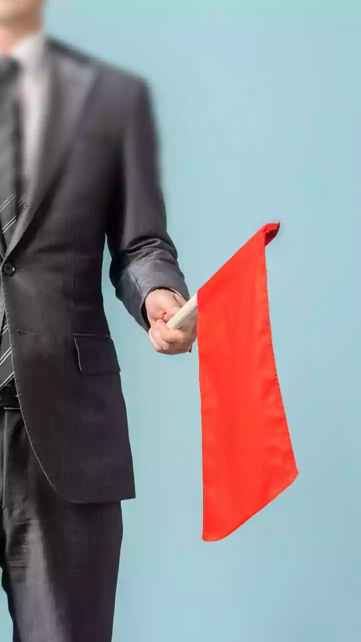 Are You Carrying Your Friendship? 5 Red Flags of a One-Sided Connection