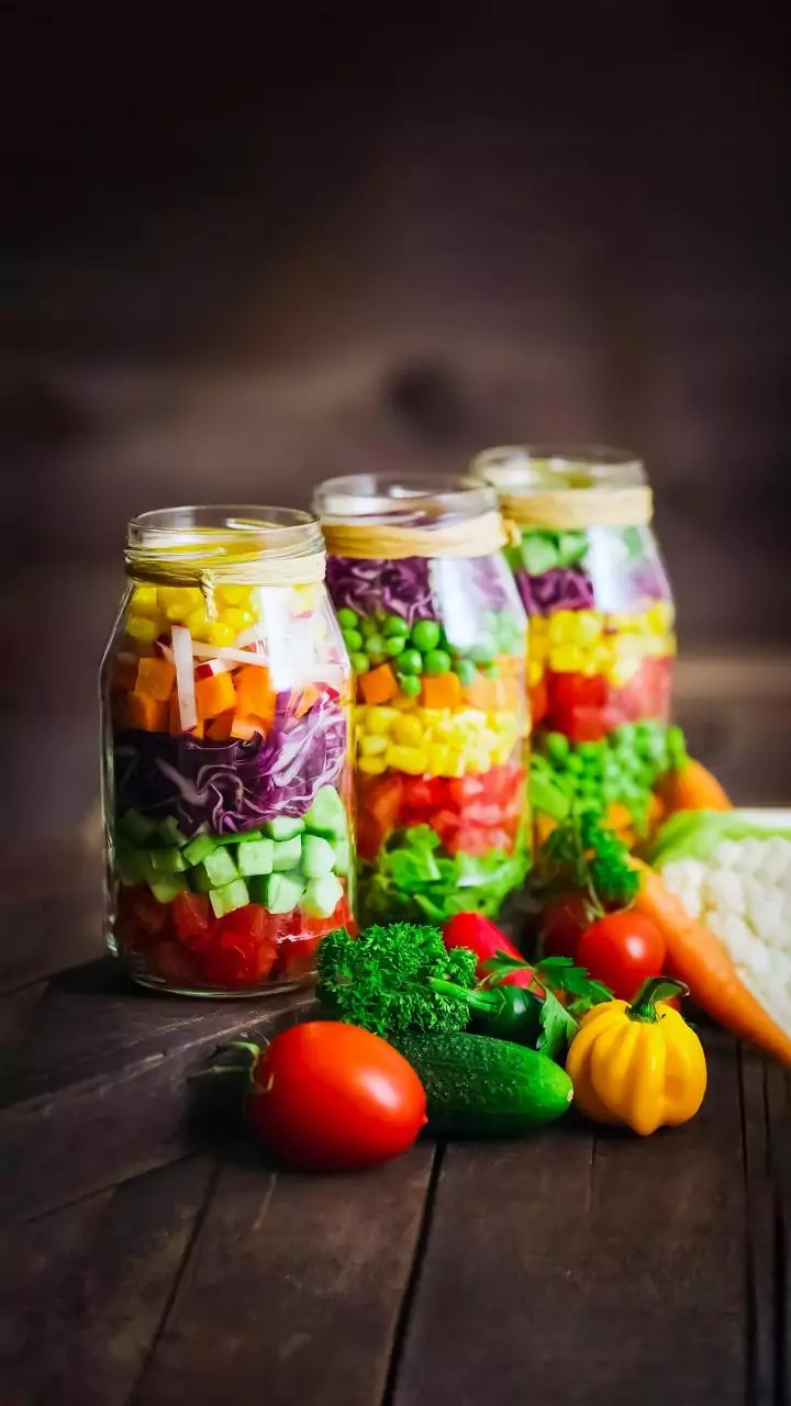 Vinagre não tira bactéria! Veja o jeito certo de higienizar vegetais e proteger sua saúde