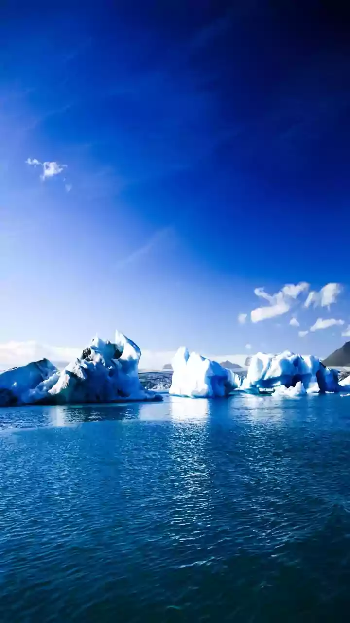 Cash diplomacy? Trump administration mulls payments to sway Greenlanders to join US