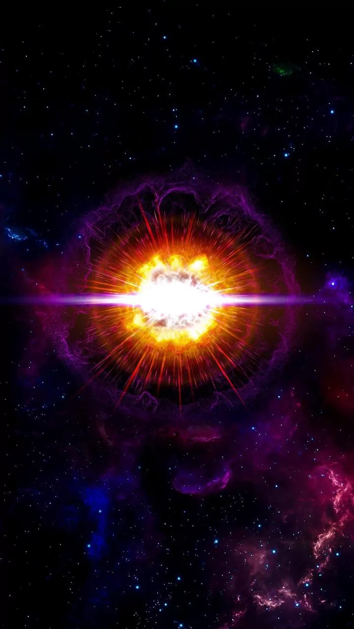 Cancer Horoscope: Your Day Ahead (November 7, 2025)