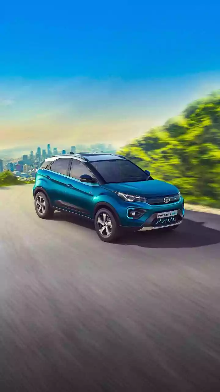 5 Top Electric Cars Under ₹15 Lakh: Your Daily Commute, Reimagined!