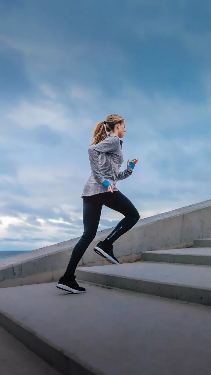 Stairs or outdoor skipping: Which is better for stamina?