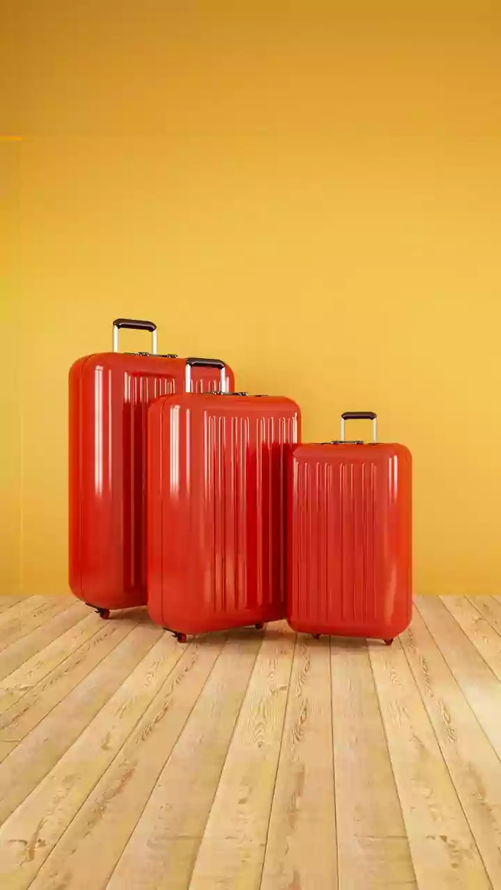 Why Luggage Compression Bags Keep Heavy Clothes Flat Space Efficient And Moisture Protected Today