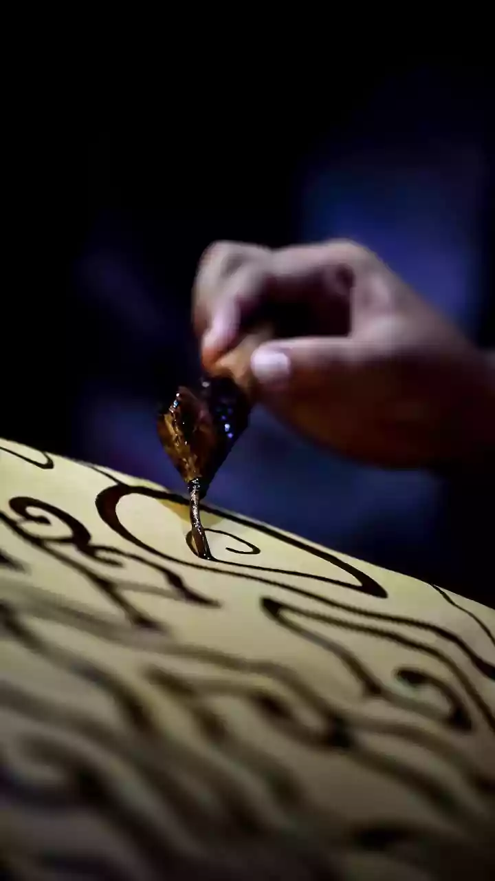 Checking A 35-Lakh-Strong Workforce Can Help Indian Shoppers Avoid a Poor Decision after National Handloom Day 2026
