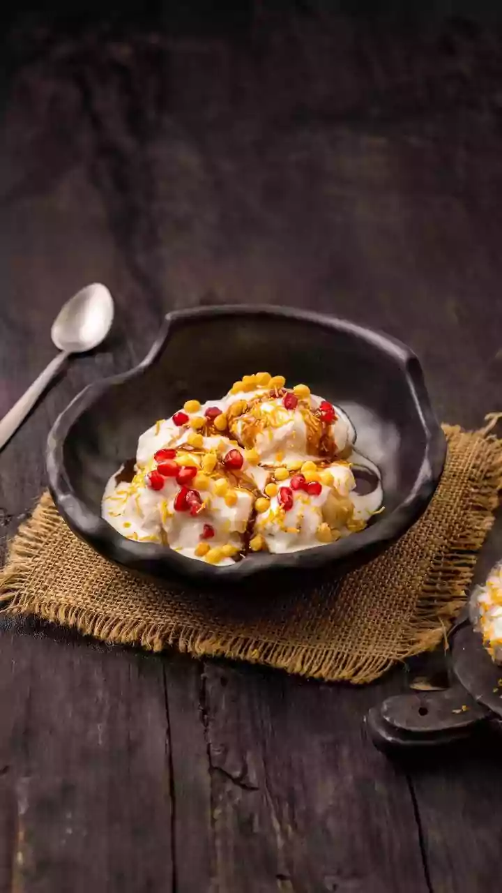 Holi 2026: How to make perfect street-style Dahi Bhalla at home for parties and celebrations