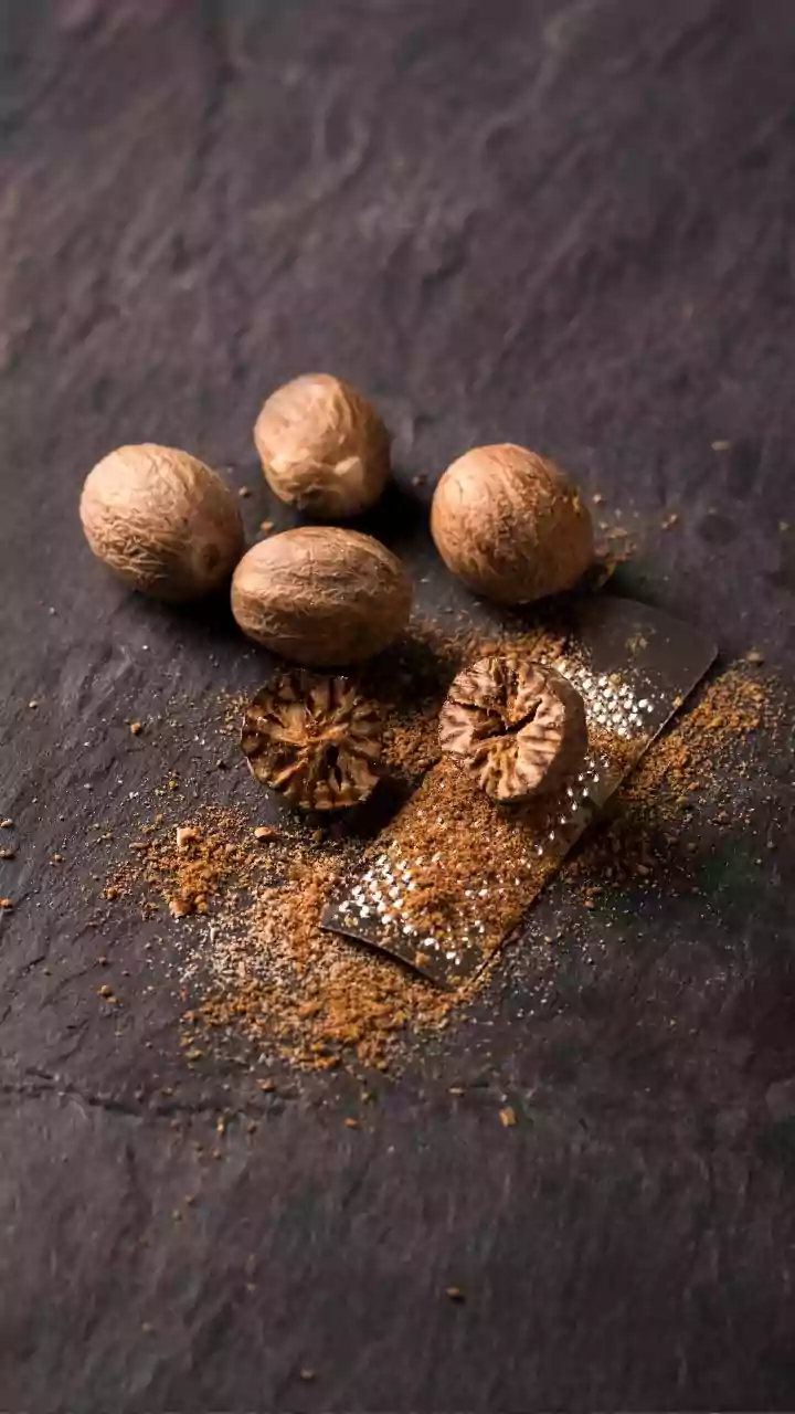 8 Incredible benefits of nutmeg