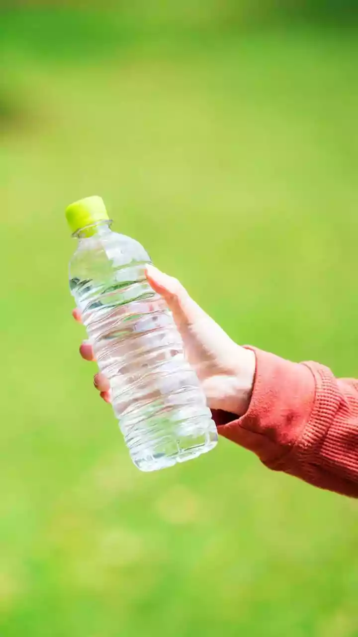 Why Humid Weather Calls For Better Hydration Tracking To Prevent Daily Energy Slumps