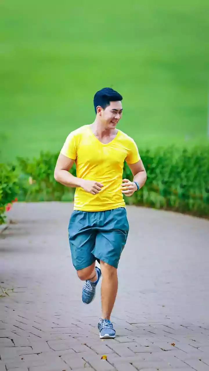 Short Exercise Sessions May Help Busy Adults Stay Active