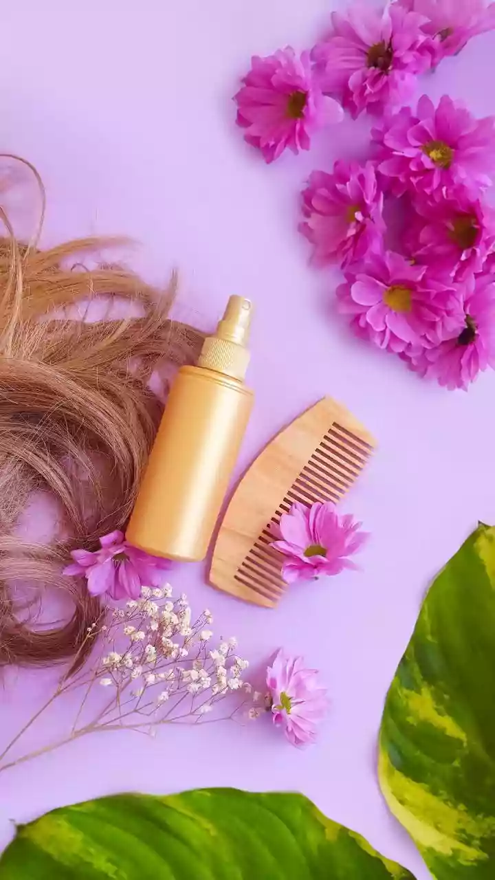 Biotin And Zinc Help Fight Hair Thinning: Dermatologist Explains These Supplements Support Hair Growth