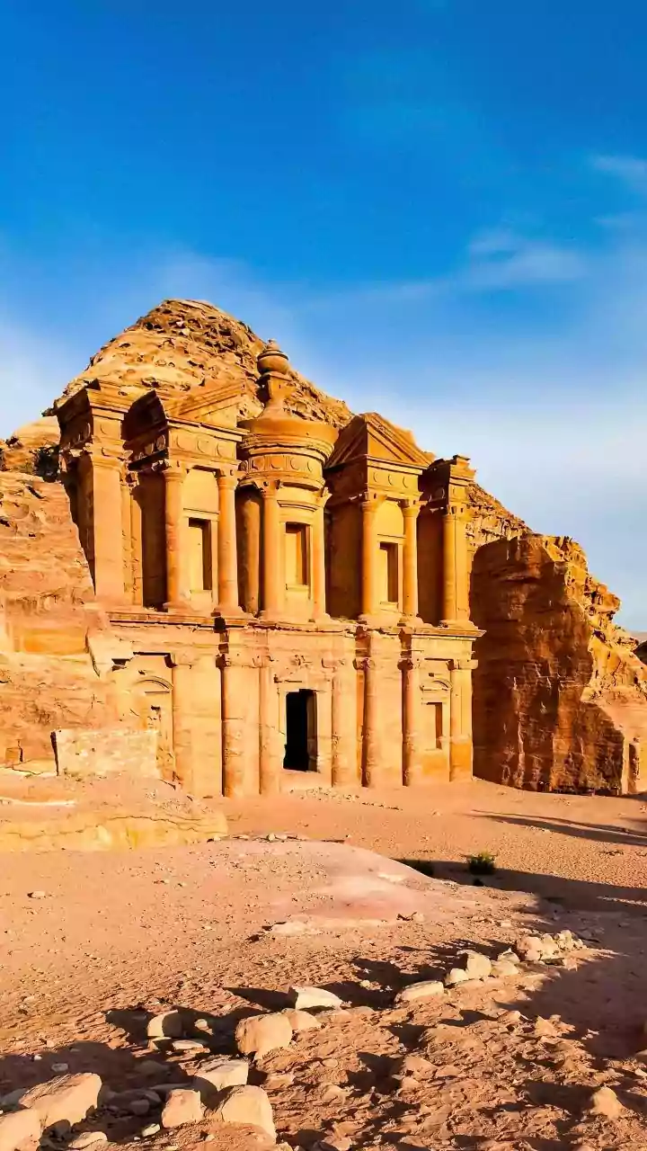 48 Hours In Petra: Exploring Jordan’s Rose Gold Ancient City