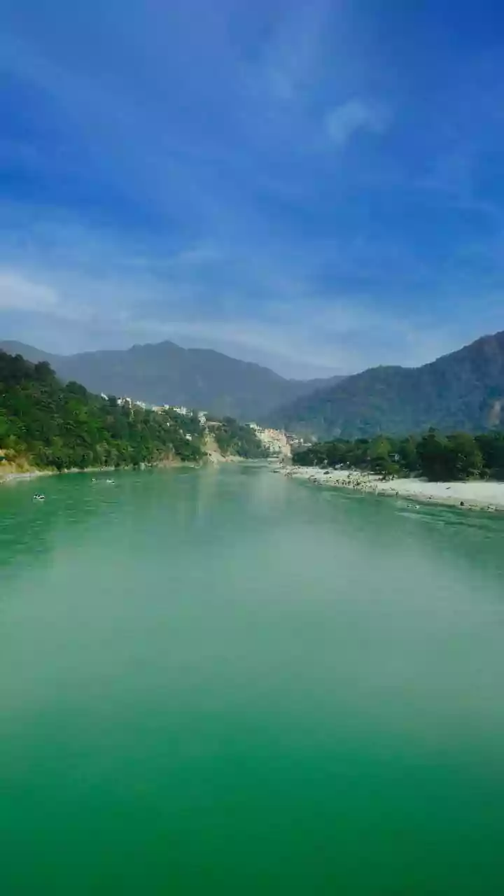 How To Travel Across Scenic Georgia Safely On A Tight Indian Passport Budget