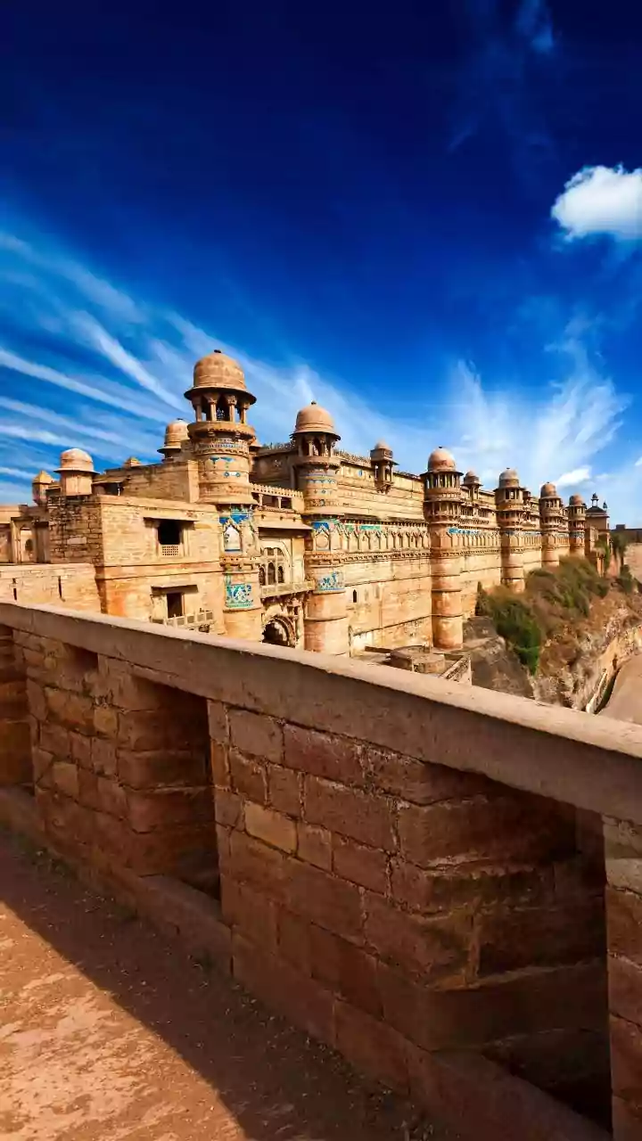 Madhya Pradesh December 18, 2025 Weather Update: Winter Tightens Grip In State; Chilly Mornings Continue In Bhopal, Indore, Gwalior & More