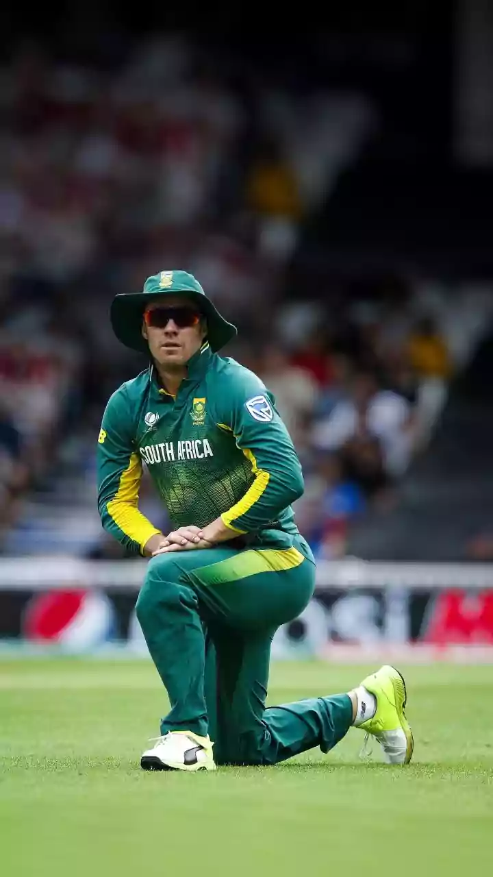 Cricketers who retired at the peak of their careers