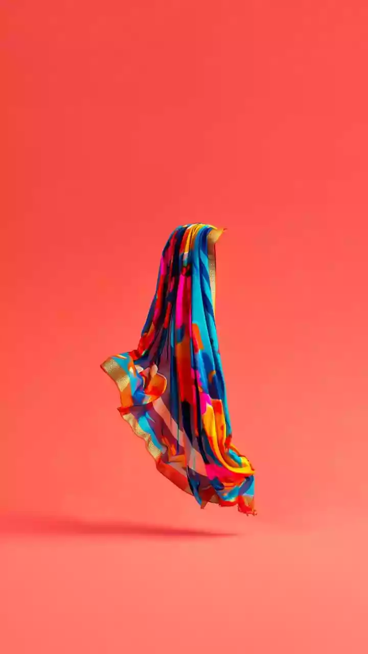 Fashion's Bold Moves: A Glimpse at Avant-Garde Trends