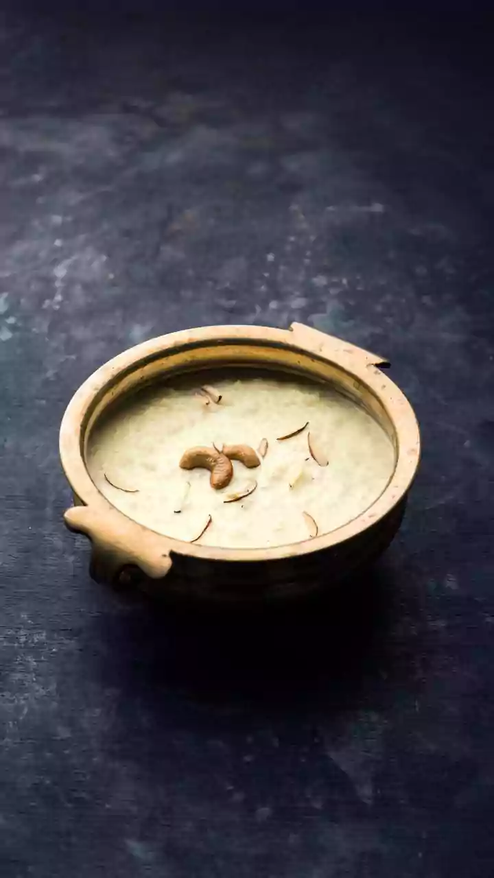 These Cashew Dishes Are Worth The Calories