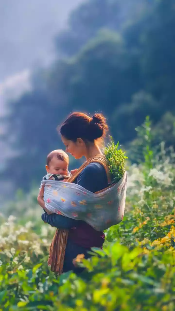 Mothers: The Guiding Light for Values in a World of Digital Distraction