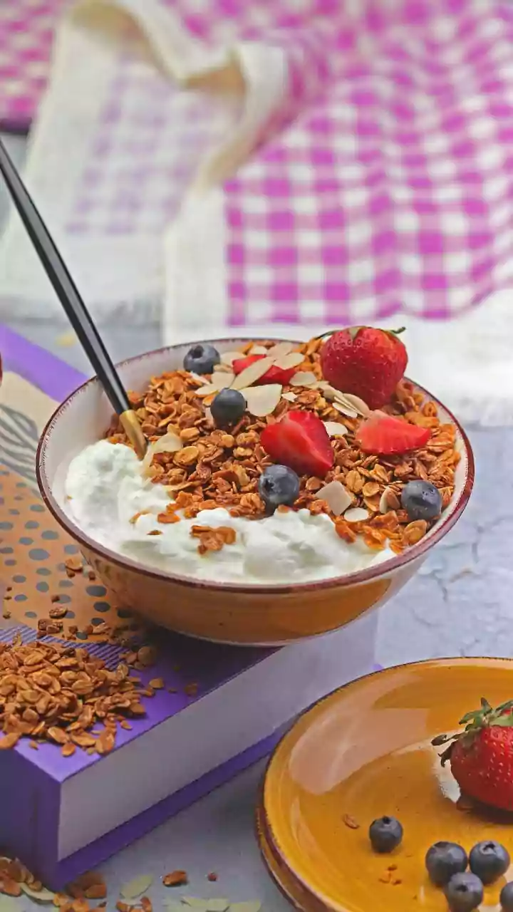 Dealing With Acidity Regularly? Your Breakfast Habit Might Be The Reason For It