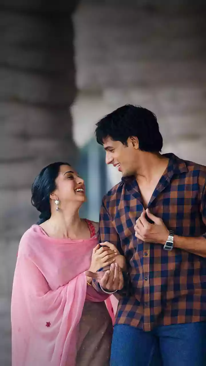 Unseen Photo From Sidharth Malhotra’s 41st Birthday Celebration With Kiara Advani Goes Viral