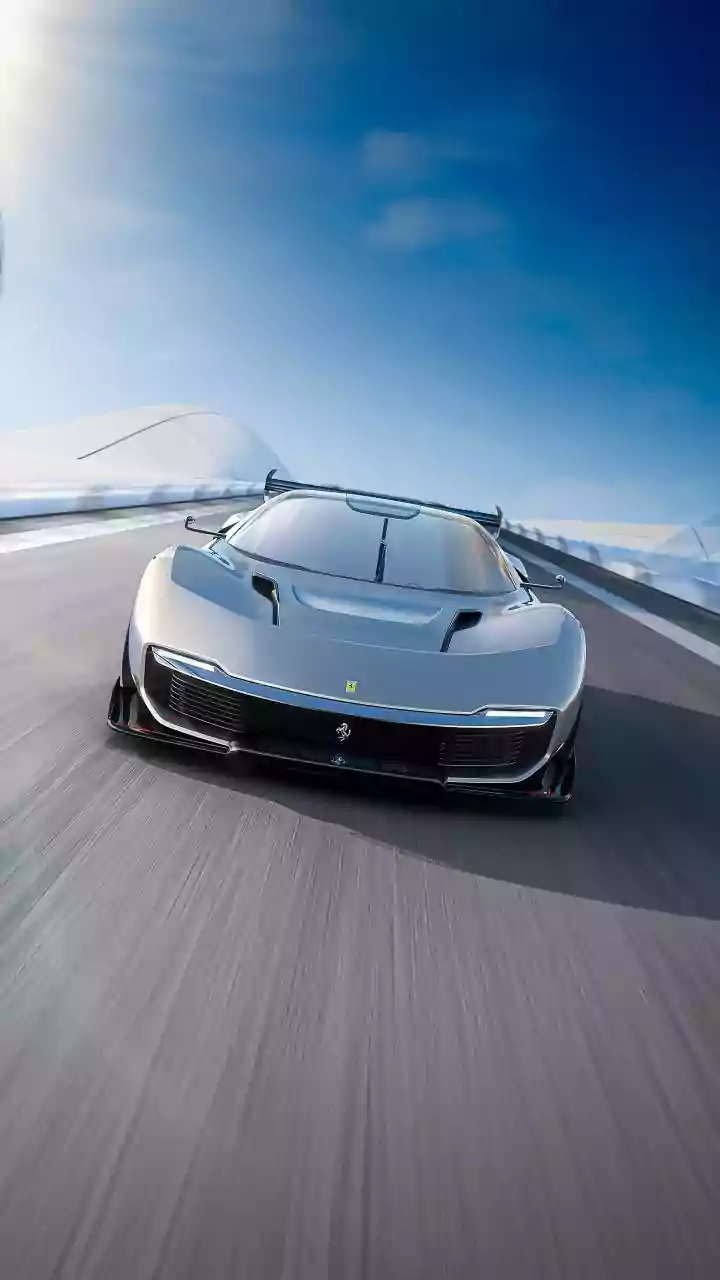 Manuale By-Wire Is A First For Modern Ferraris