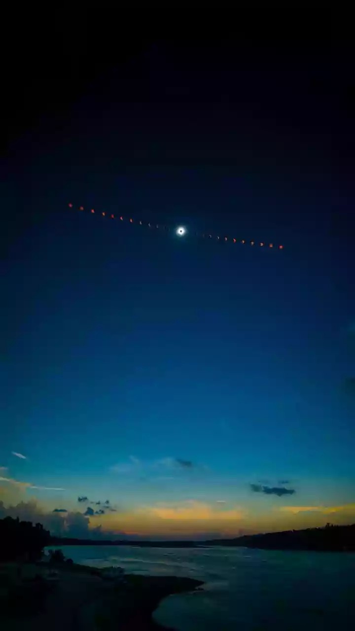 Avellanosa de Muñó Will See Totality Before the Sun Sets for Real