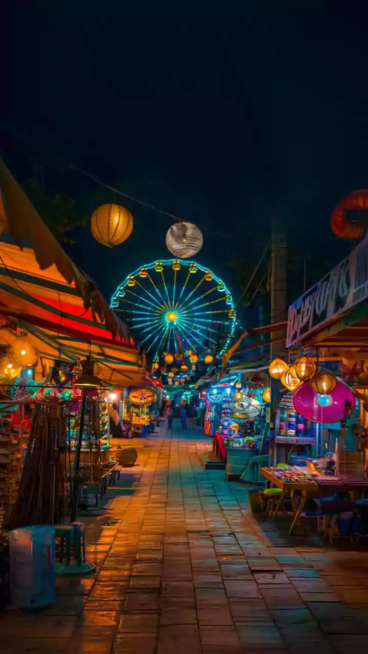 Warm-night towns offering gentle winter escapes