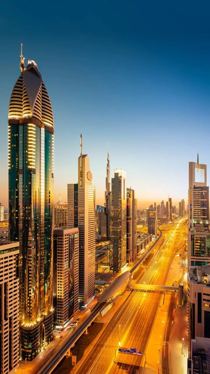 Multiple blasts reported in Dubai