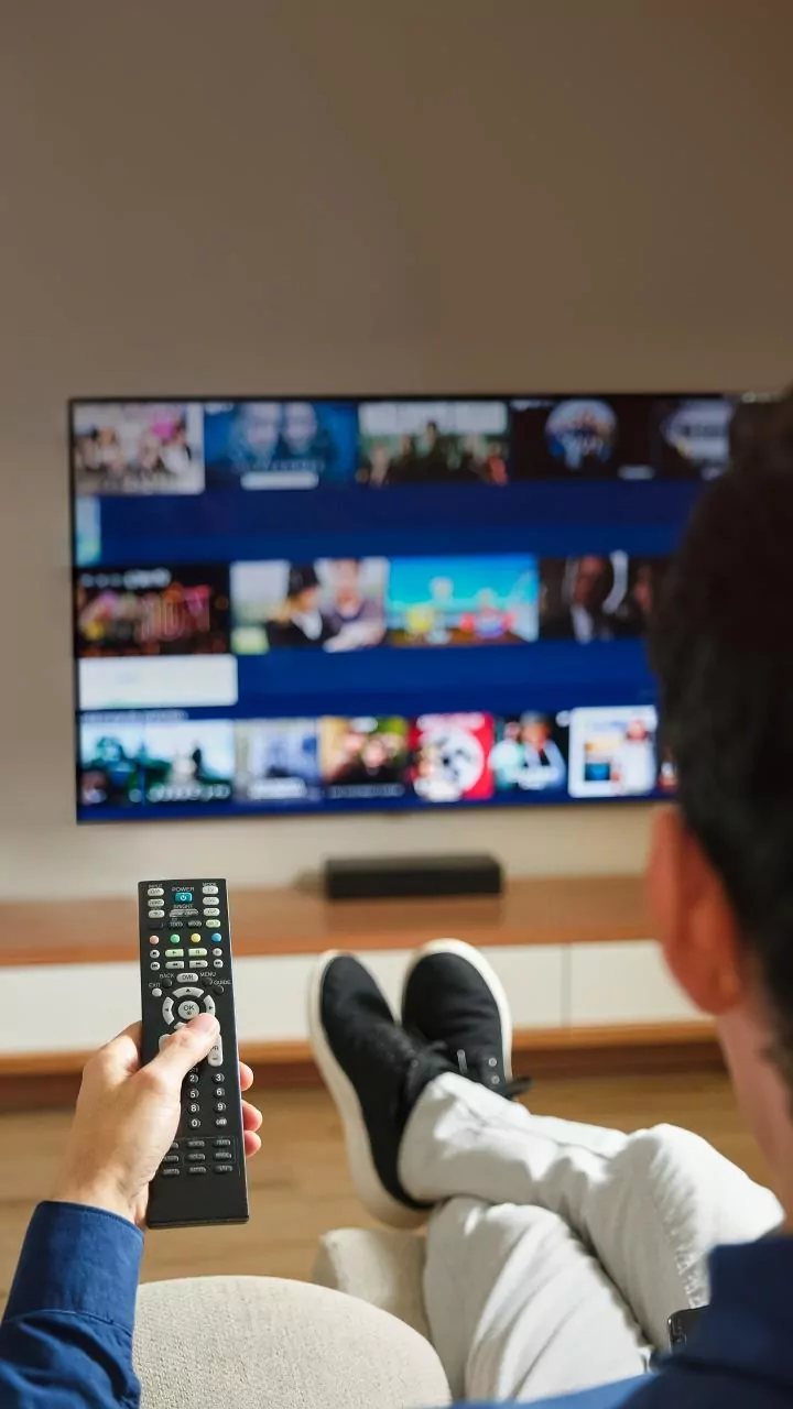 Delhi HC cracks down on 150+ piracy sites after big streaming brands complain