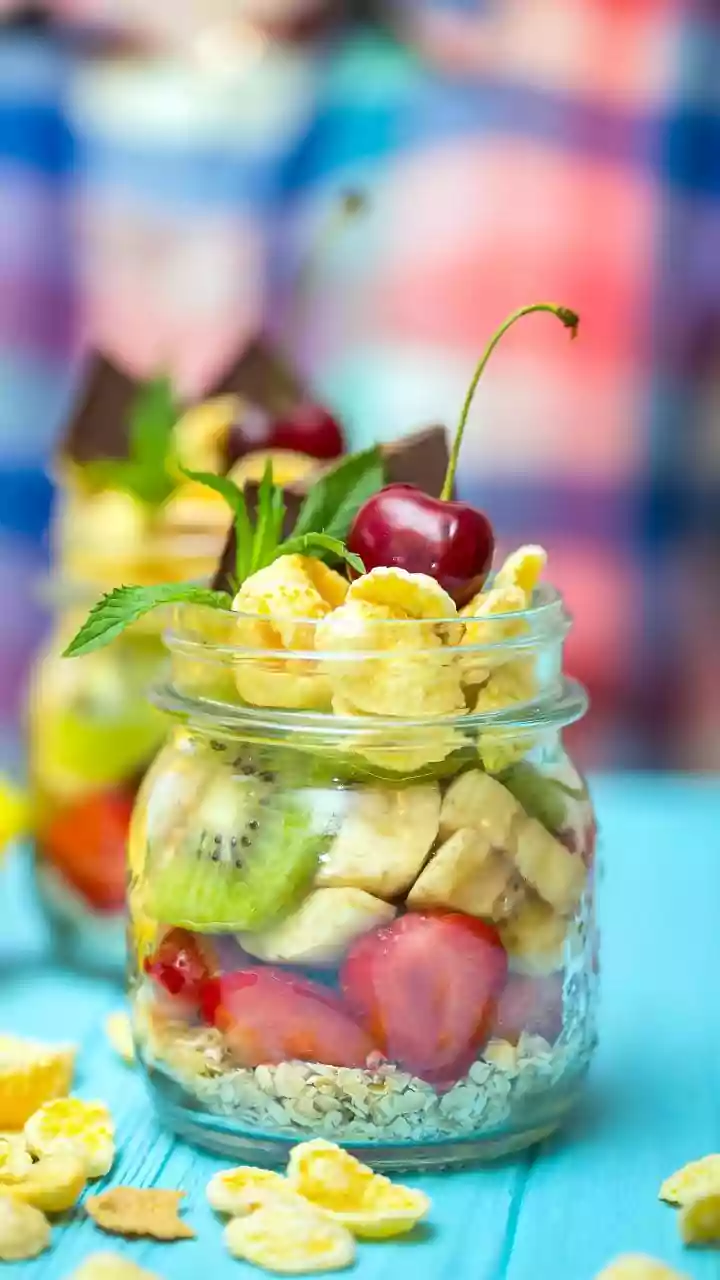 Eating Bananas At Night Does Not Create A Universal Health Effect