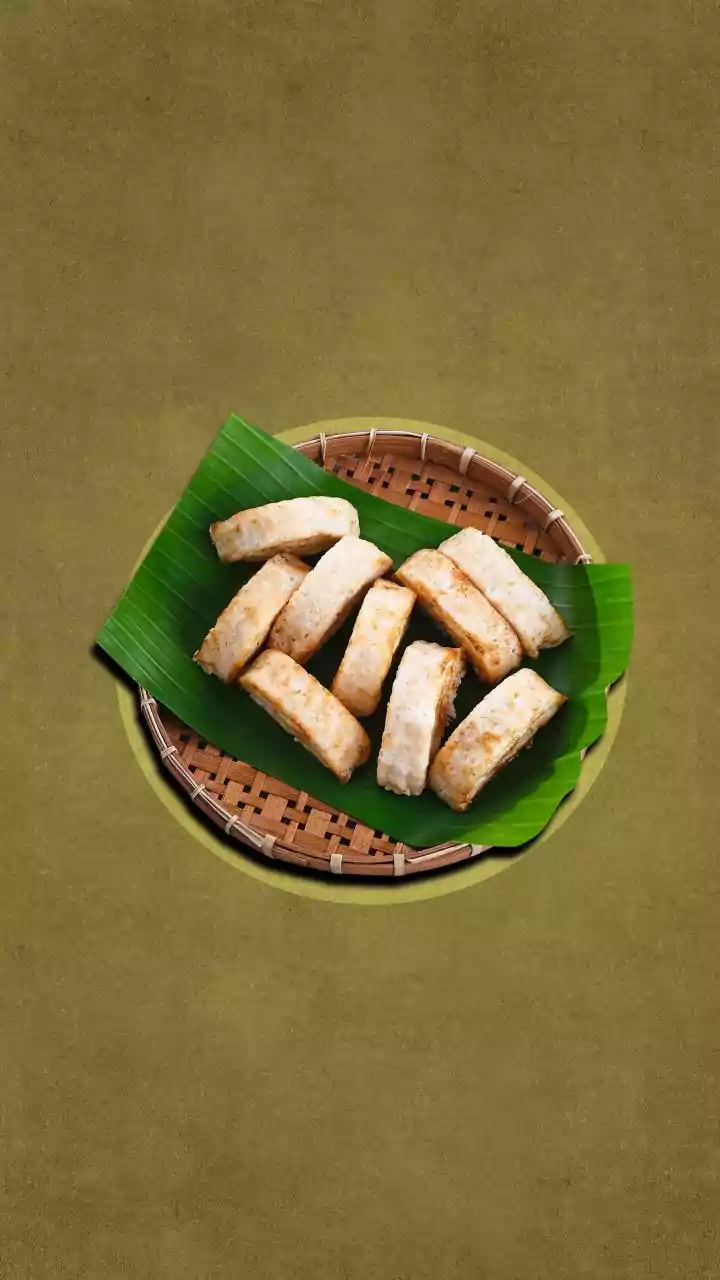 Malaysia's Coconut Snacks Offer Colour, Aroma and Contrasting Textures
