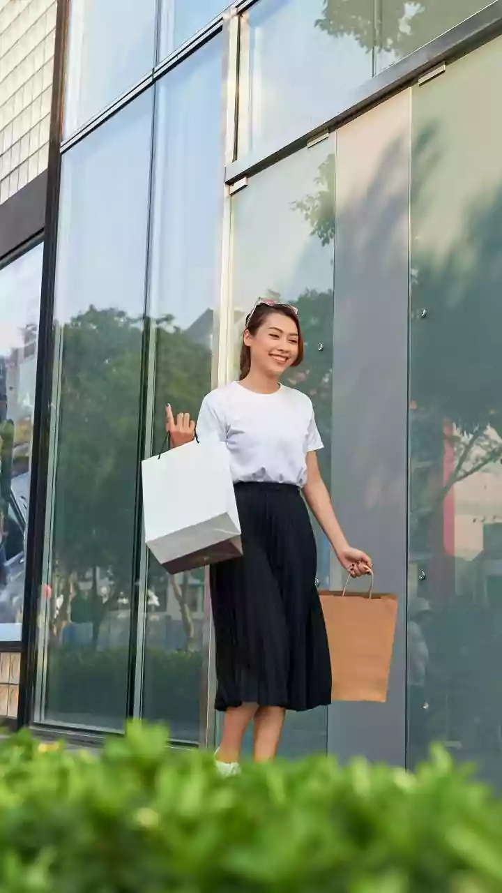 Japan's November 2026 Change Applies to Foreign Visitors Using Tax-Free Shopping