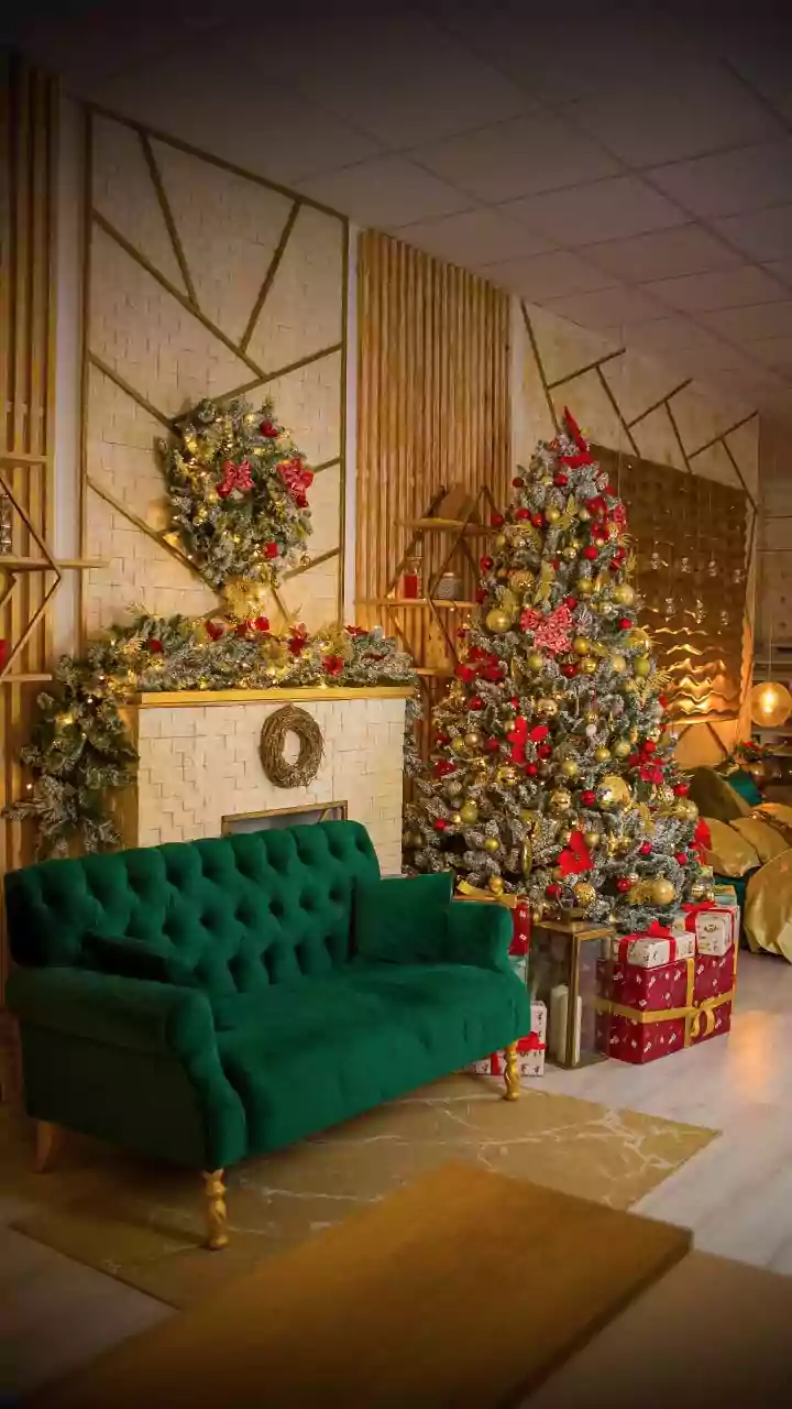 Small holiday touches that warm your home instantly