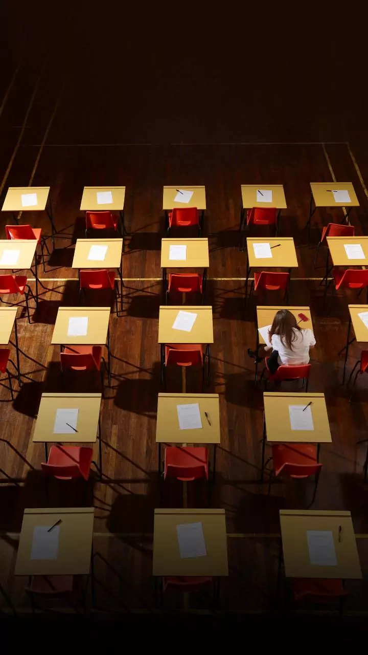 Exam mafia held in Patna ahead of recruitment tests